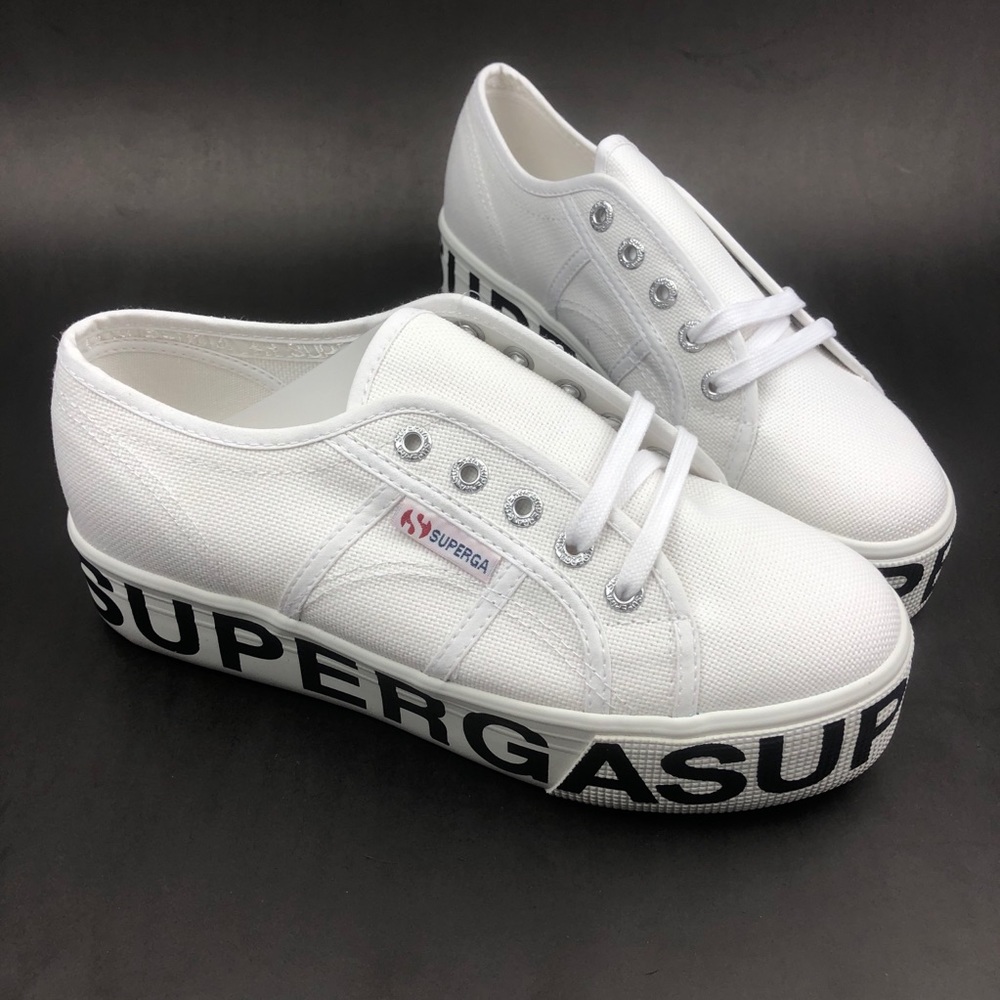 Superga Women’s Platform Sneakers. Size 7. NIB.